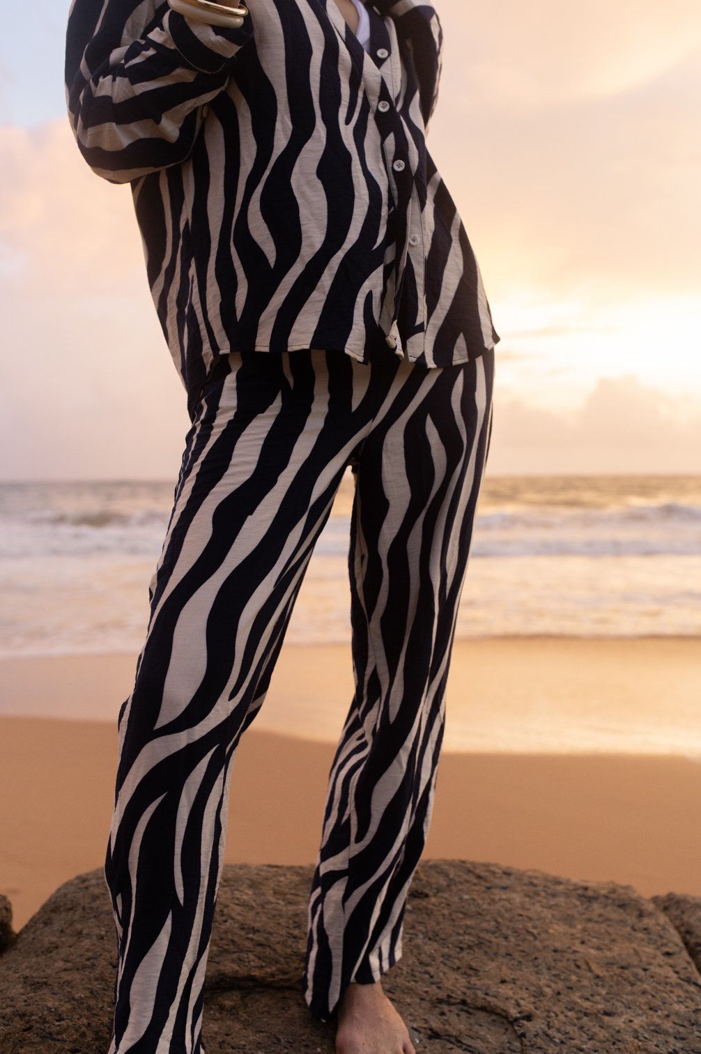 SOL CORD SET - Image 5